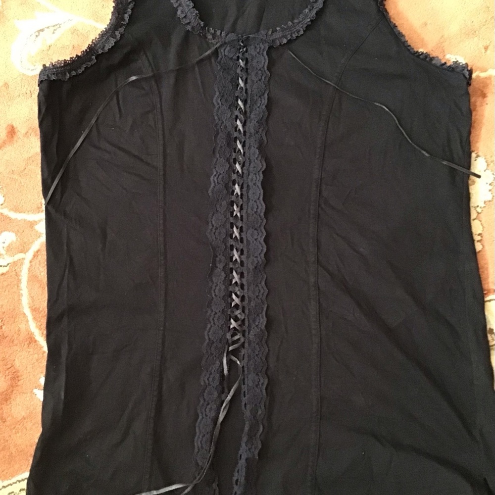 Chic Black Lace Detail Women's Tank Top